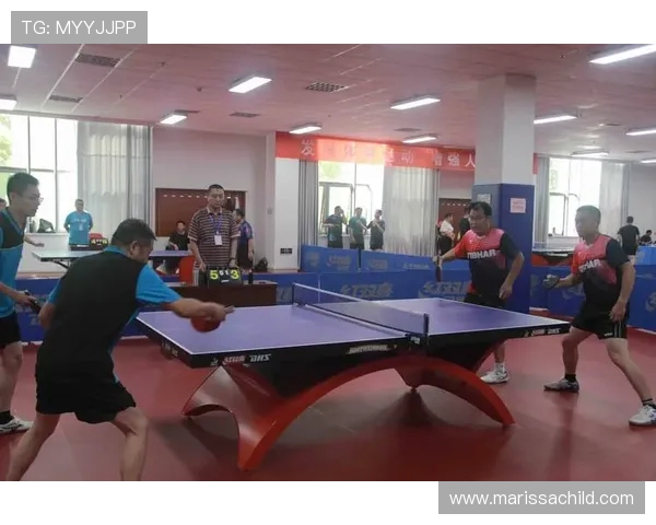 围绕乒乓球探索竞技精神与全民健身融合发展的新思考战略路径探讨