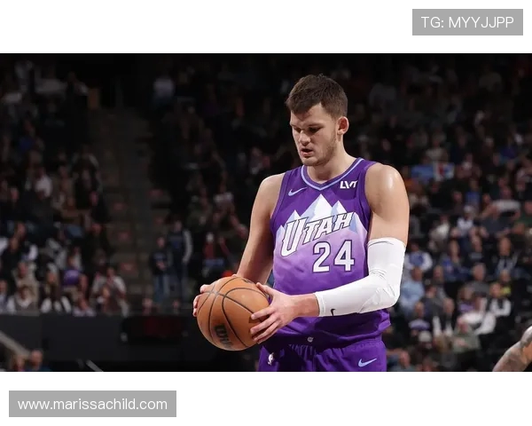 沃克凯斯勒的崛起之路：从新秀到NBA防守巨星的蜕变与成长